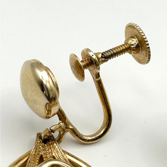 Vintage Alice Gold Tone Screw Back Teardrop Dangle Earrings - Picture 7 of 11